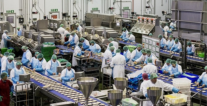 Doanh nghiệp đang cố gắng cầm cự hoạt động và chịu rất nhiều chi phí liên quan đến phòng chống dịch bệnh