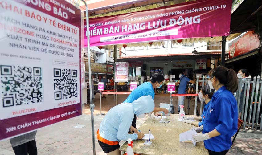 Hà Nội 13 doanh nghiệp đăng ký bán hàng lưu động bằng ô tô và xe bus trong thời gian giãn cách