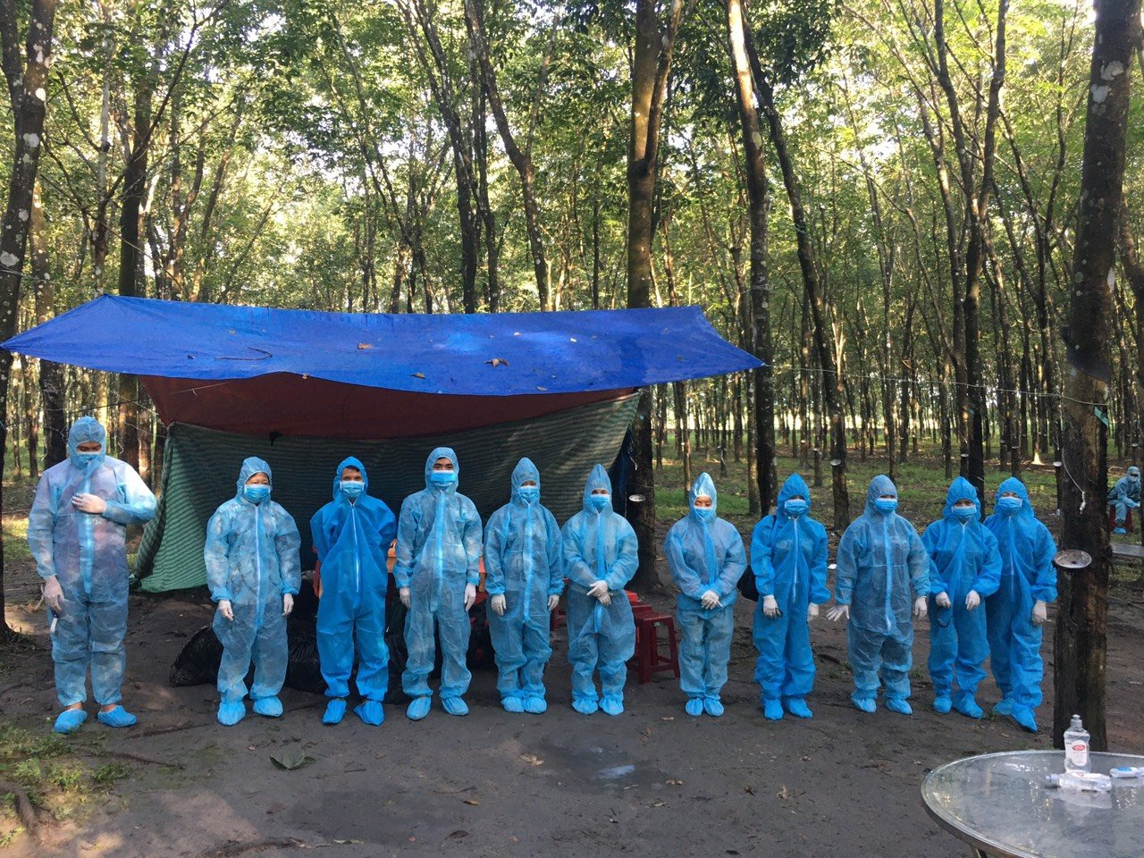 Bình Phước Bắt 11 người Việt bơi qua sông nơi biên giới với Campuchia để nhập cảnh trái phép