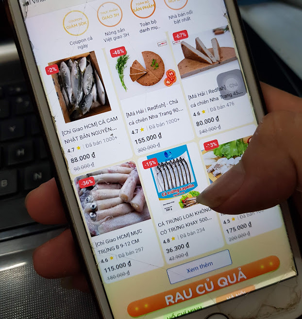 Công nghệ số giúp nguời dân đi chợ dễ dàng trong những ngày giãn cách