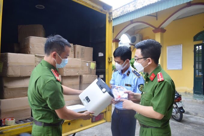 Hưng Yên Thu giữ lô máy tạo oxy không rõ nguồn gốc xuất xứ