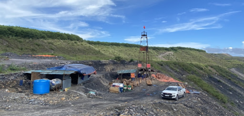 Một cổ phiếu mỏ tăng kịch trần 5 phiên liên tiếp