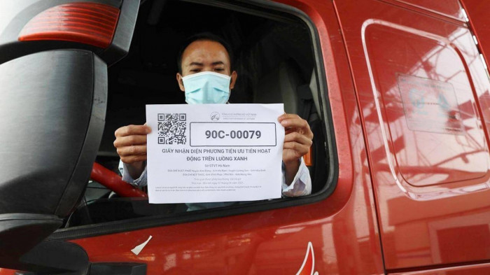 Bộ GTVT Hướng dẫn kiểm tra xe chở hàng tại chốt kiểm soát dịch