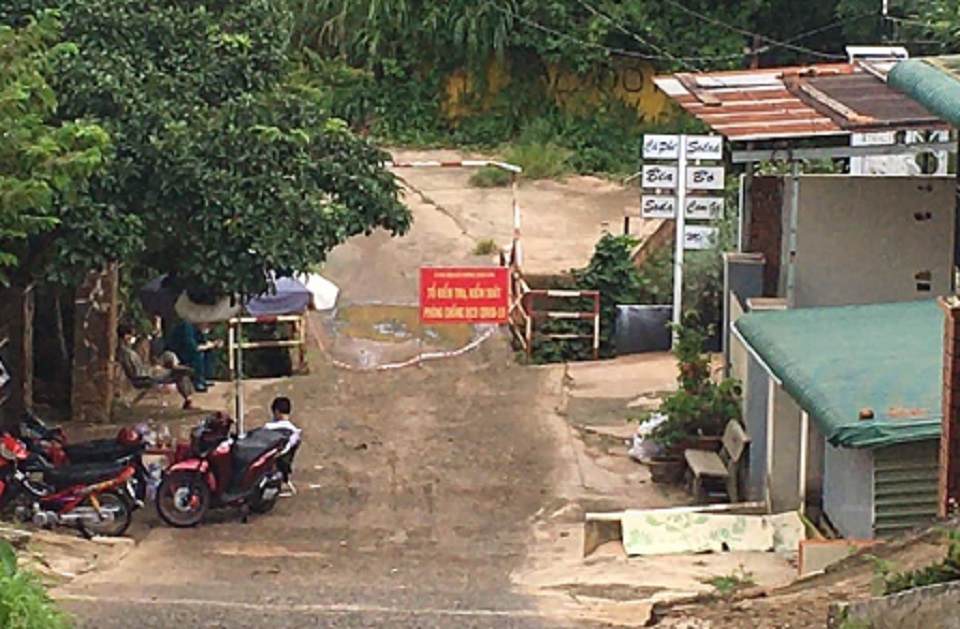 Buôn Ma Thuột Trường tổ chức thi lại cho 9 học sinh lớp 1, trong đó có một em tiếp xúc gần với F0 