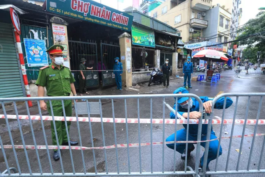 Đóng cửa tạm thời chợ Nhân Chính để phòng chống dịch Covid19
