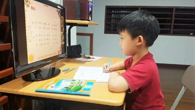 Bộ GDĐT Chỉ dạy học trực tuyến lớp 1 khi đảm bảo đủ điều kiện