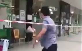 TP. HCM Khởi tố người đàn ông xưng Ban chỉ đạo phòng chống dịch la lối ở siêu thị quận 7