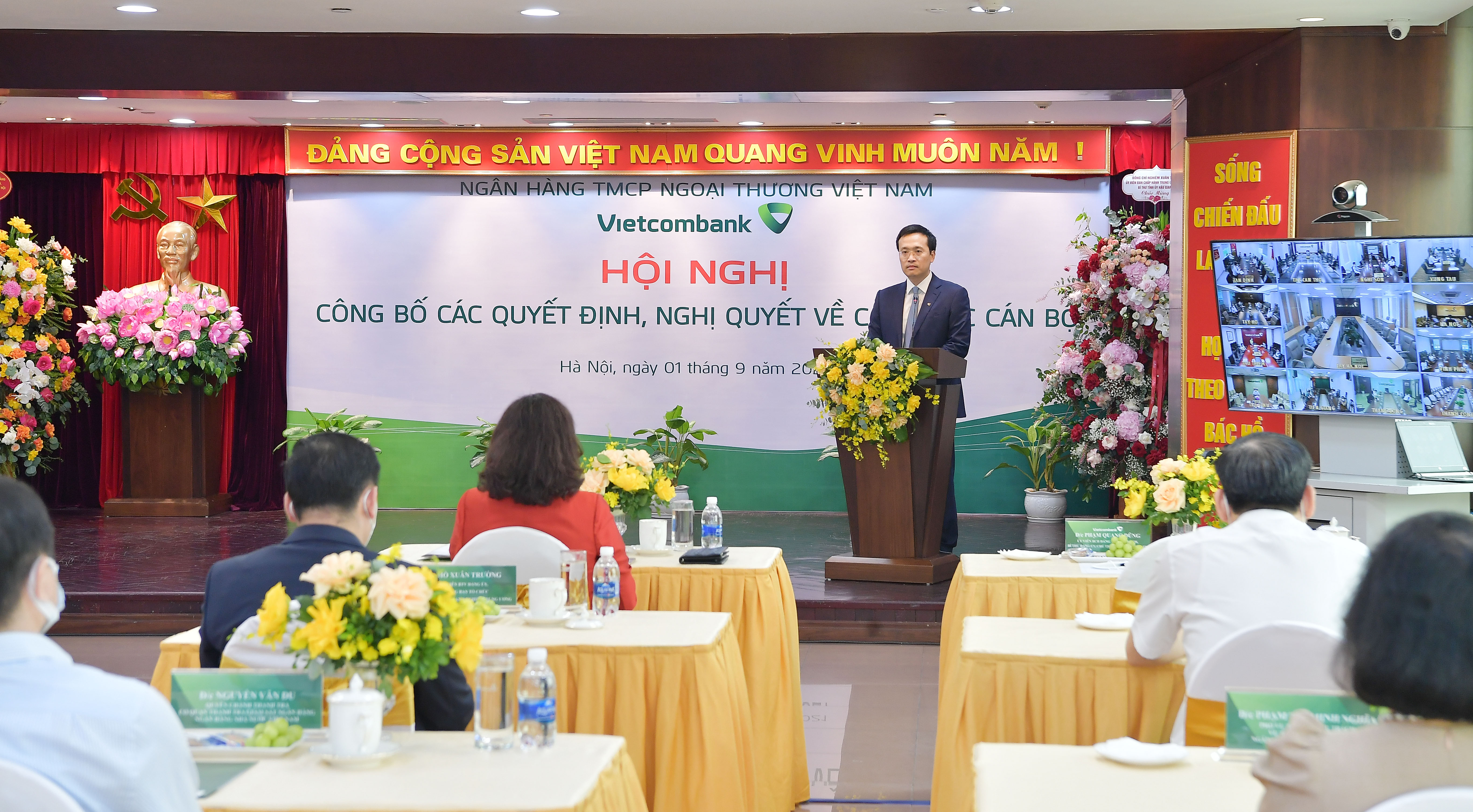 Vietcombank tổ chức lễ công bố quyết định về nhân sự lãnh đạo cấp cao