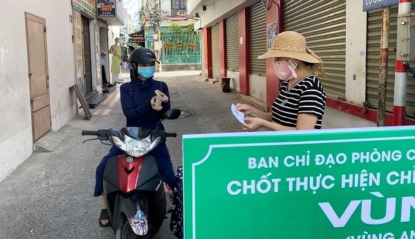 Đà Nẵng Người dân ở vùng xanh được đi chợ 5 ngàylần, quán ăn mở cửa trở lại