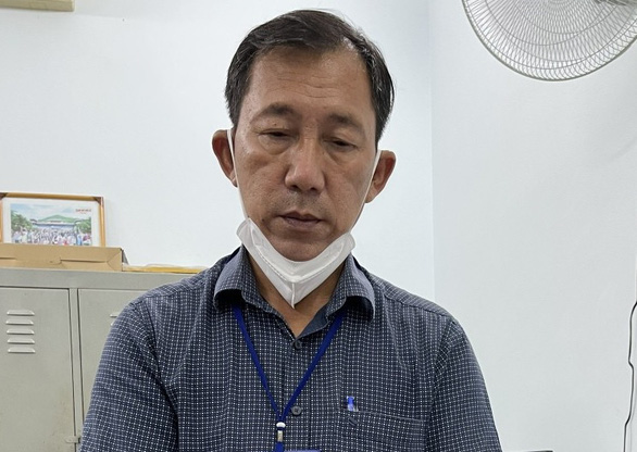 Khởi tố cán bộ phường lập khống danh sách người nhận tiền hỗ trợ