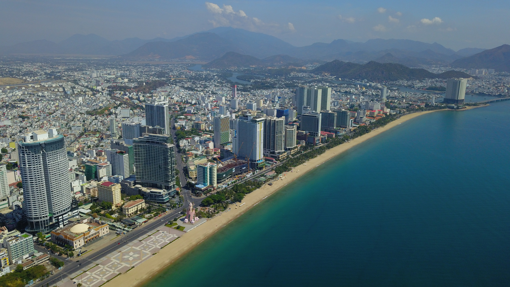 Quảng Nam xem xét cấp sổ đỏ cho các dự án du lịch