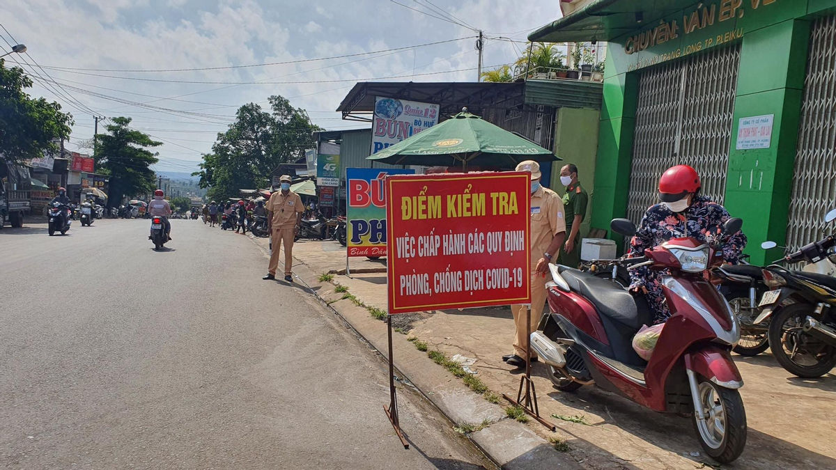 Gia Lai Dừng thực hiện Chỉ thị 16, nhiều hoạt động và dịch vụ tại TP Pleiku vẫn chưa thể trở lại bình thường