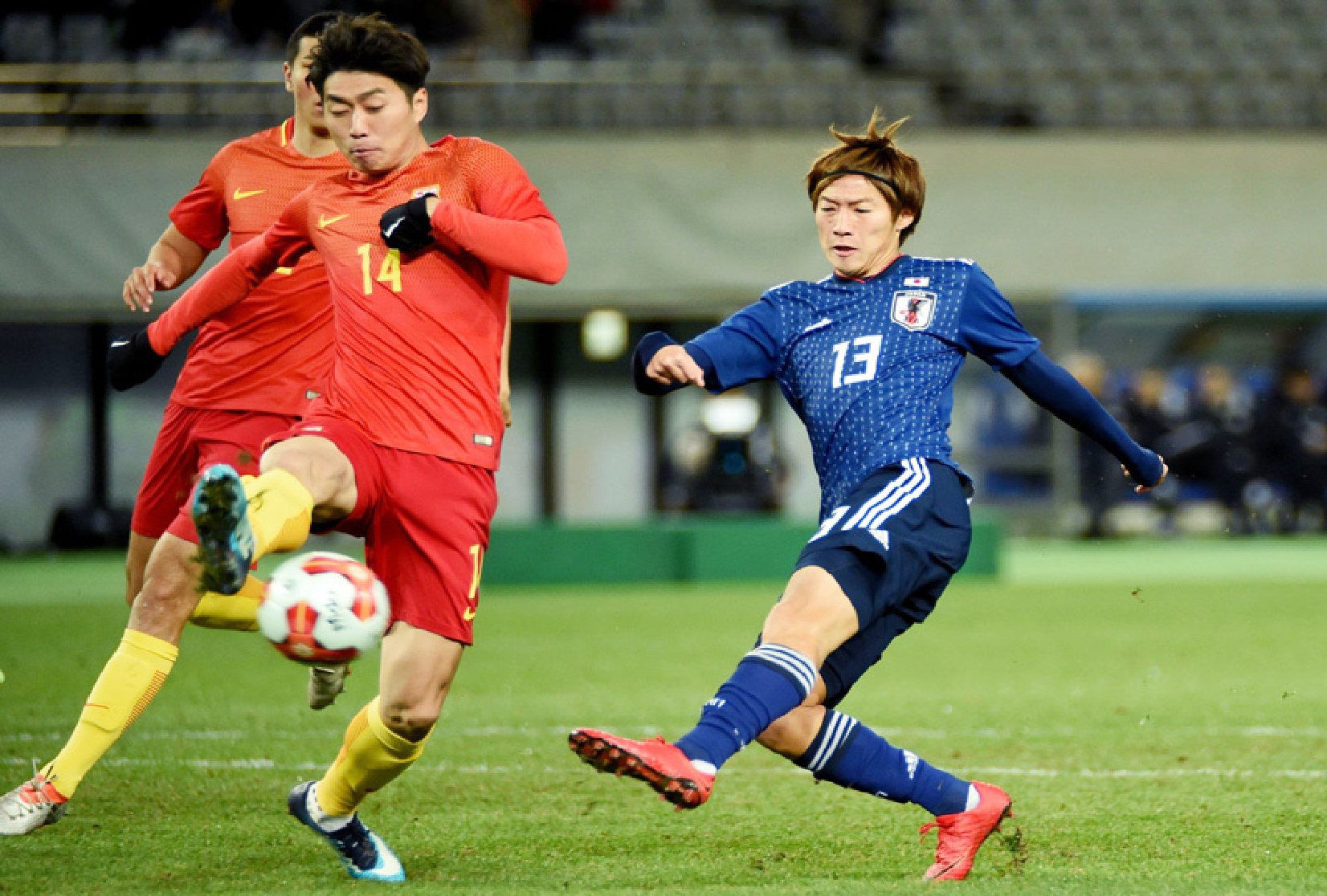 Đội tuyển Trung Quốc đón nhận nhiều tin xấu trước ngày gặp đội tuyển Việt Nam