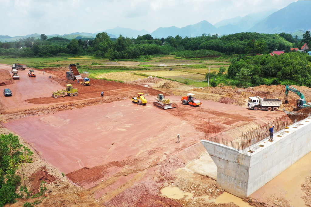 Đầu tư công tại Quảng Ninh Thực hiện nghiêm tiến độ và chất lượng giải ngân