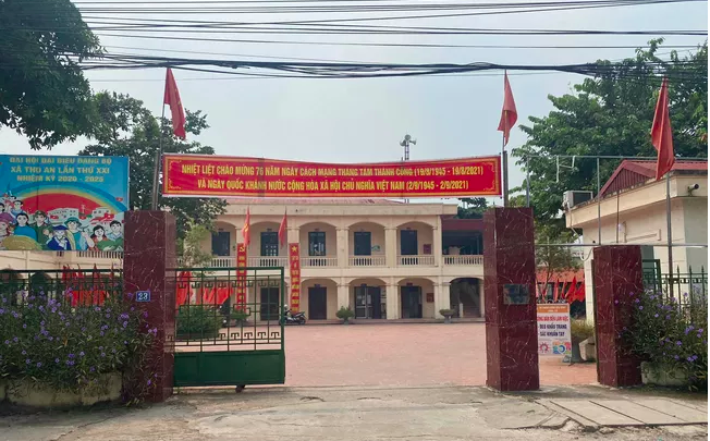 Vụ đưa tang đông người ở Hà Nội Bãi bỏ quyết định kỷ luật Cụm trưởng xã Thọ An huyện Đan Phương 