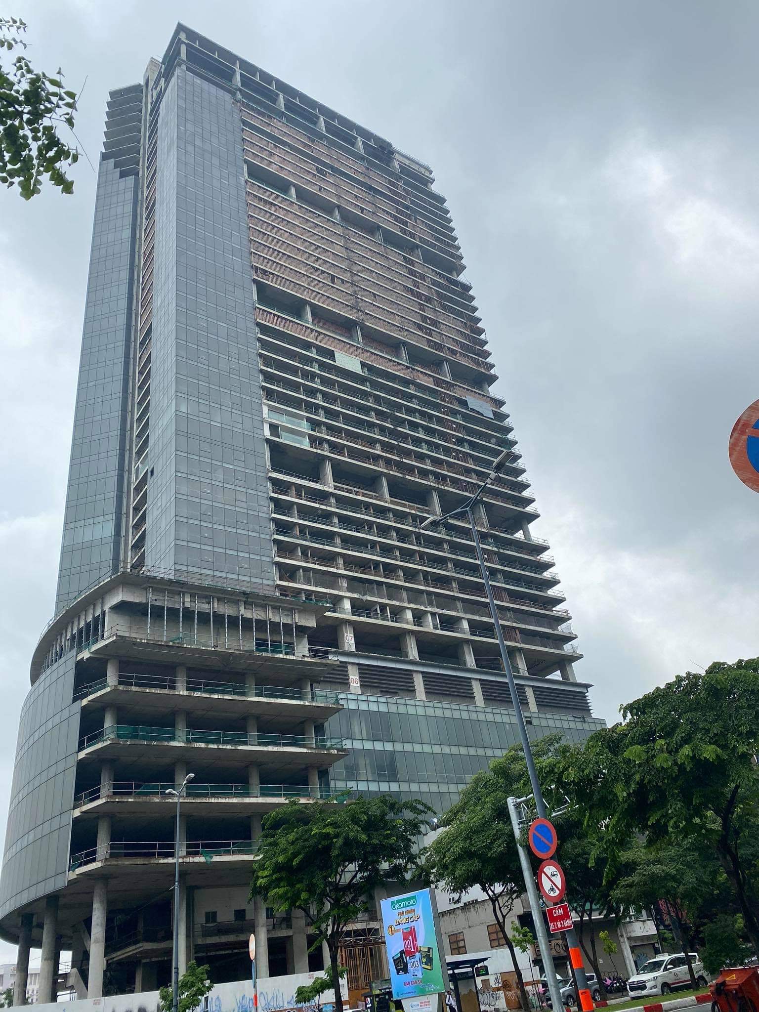 Dự án Saigon One Tower “đắp chiếu” nhiều năm làm sao để cứu