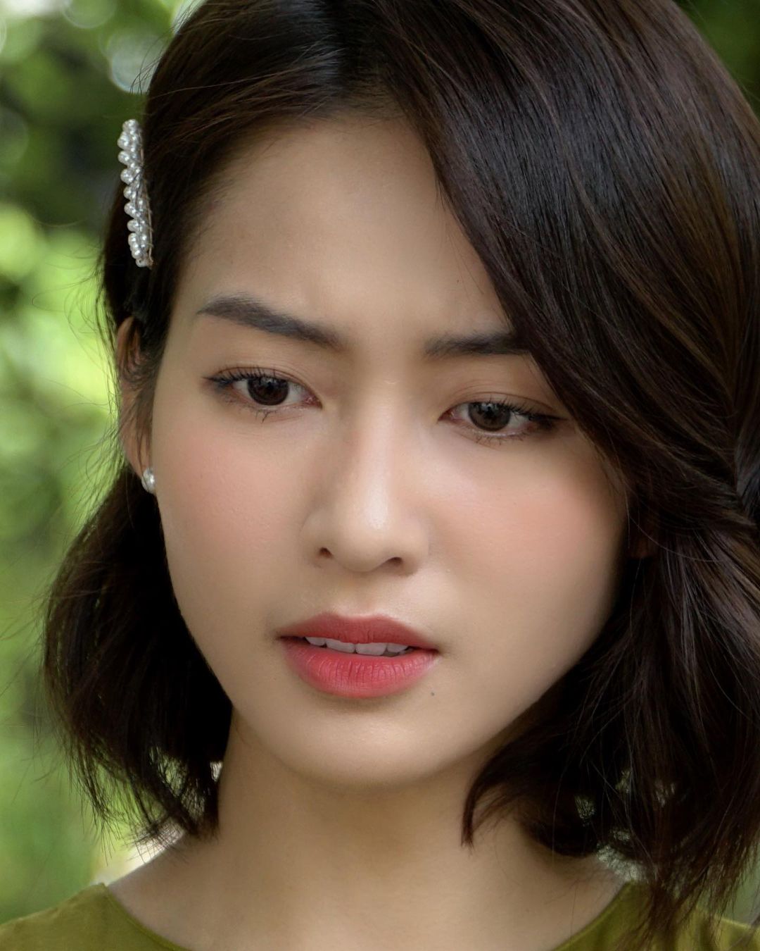 11 tháng 5 ngày Hé lộ những chia sẻ của Khả Ngân về mái tóc ngắn và gu thời trang trong phim