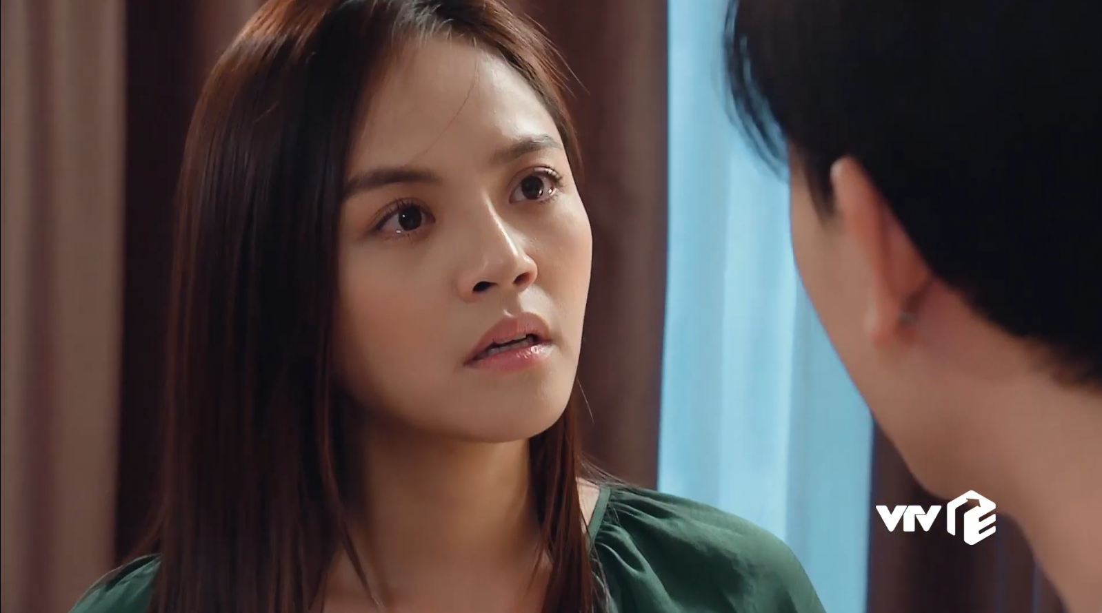 Preview Hương vị tình thân tập 39 phần 2 Thy đe dọa chồng sẽ ly hôn nếu như anh rời khỏi nhà để đến giúp trà xanh