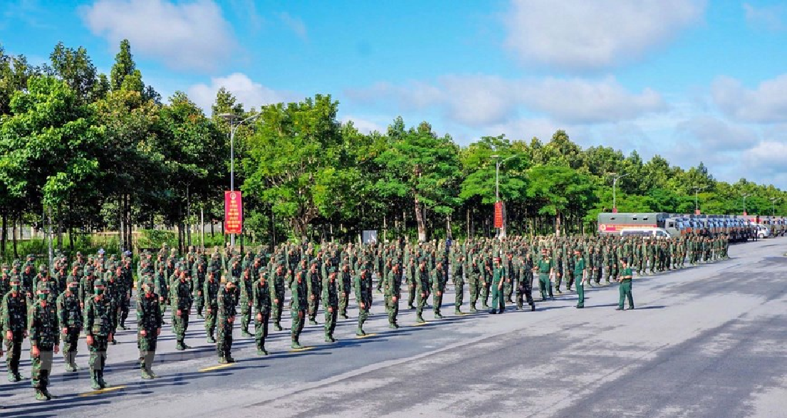 Quân khu 9 điều 1.000 cán bộ, y bác sĩ hỗ trợ TP HCM xét nghiệm