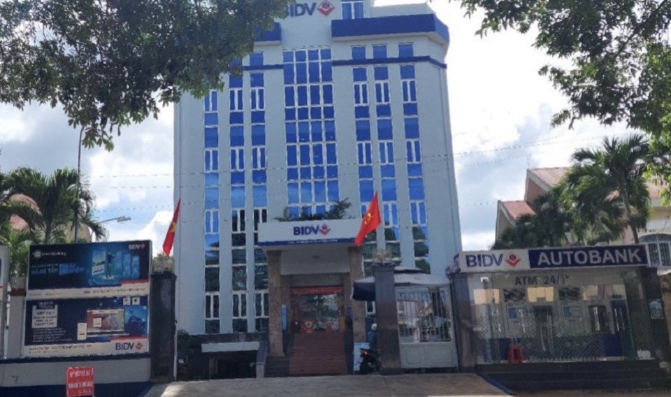 Làm rõ việc tiêm vaccine COVID-19 không đúng đối tượng ở Đắk Lắk