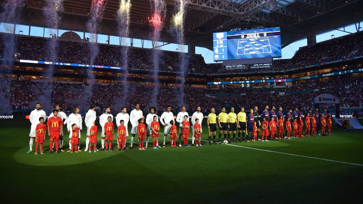 La Liga công bố thời gian thi đấu trận El Clasico