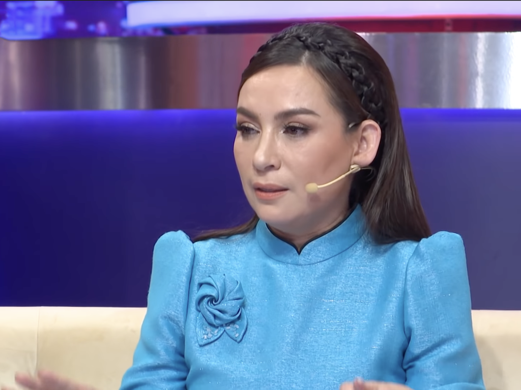 Biến chứng nặng do Covid-19, ca sĩ Phi Nhung qua đời