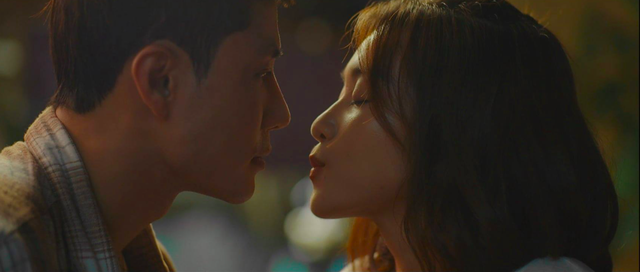 11 tháng 5 ngày tập 27 Long cầu hôn Thục Anh, Đăng nhất quyết trốn tránh tình cảm với Nhi mặc dù đã yêu rồi