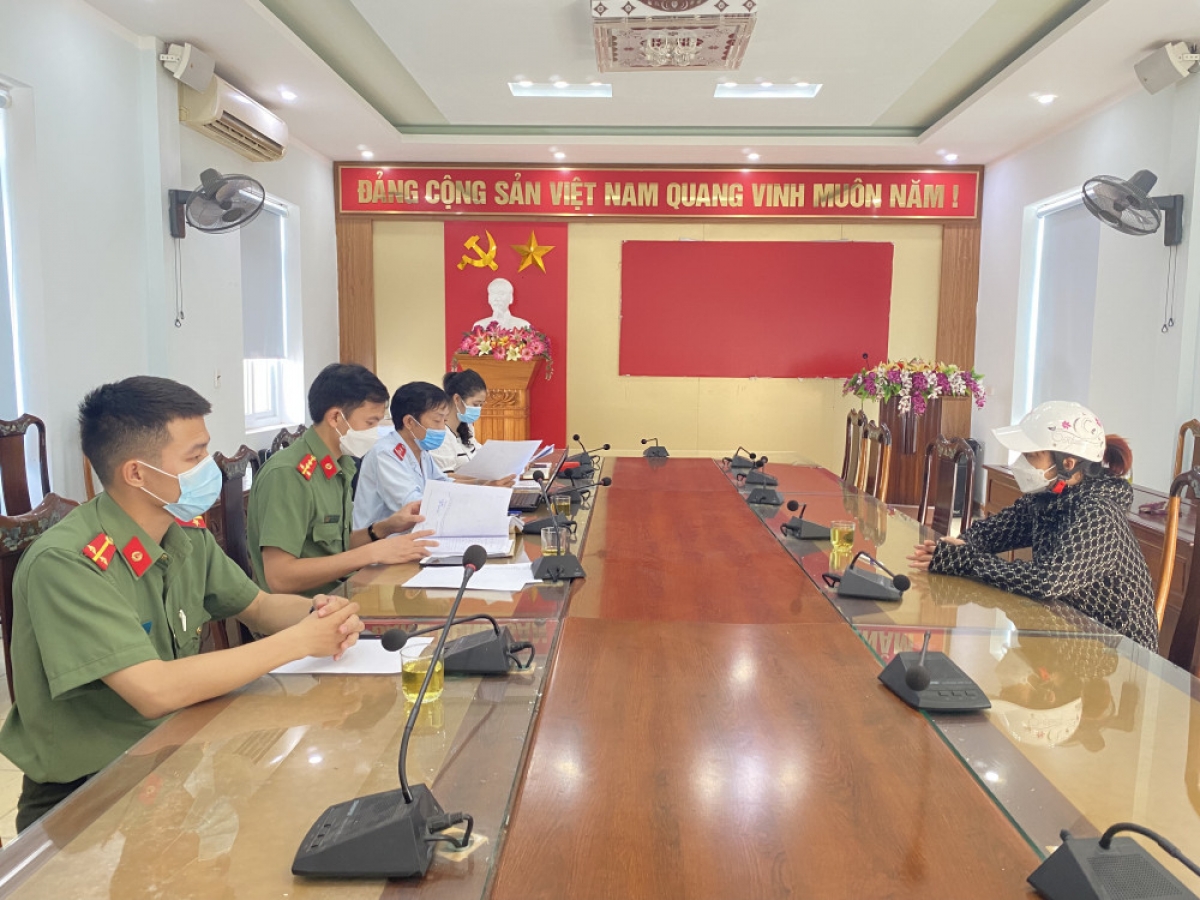 Hà Nội Xúc phạm lực lượng công an, 3 đối tượng bị phạt 30 triệu đồng