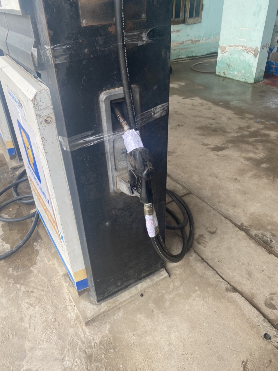 Nam Định Xử phạt 160 triệu đồng cơ sở kinh doanh xăng dầu không đảm bảo chất lượng