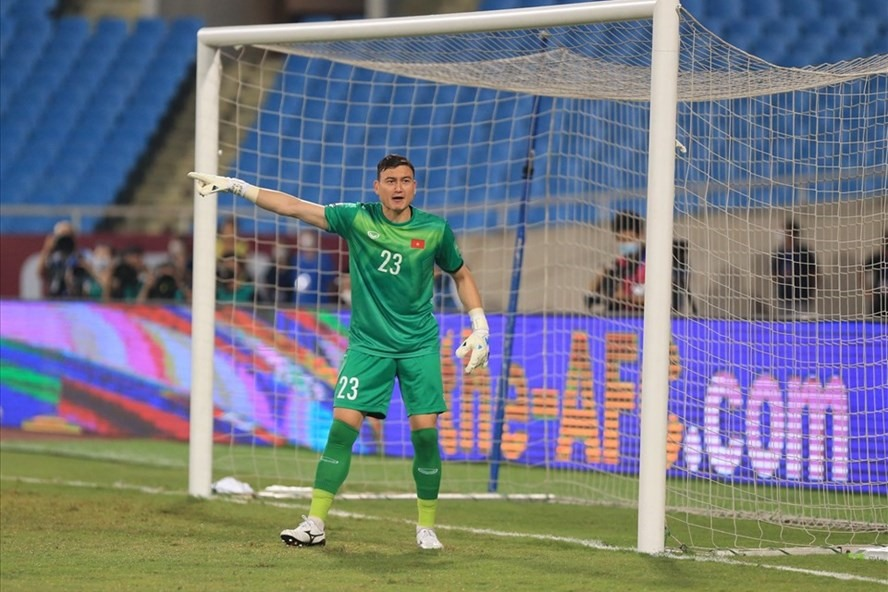 Thủ môn Đặng Văn Lâm phẫu thuật thành công chấn thương vai trái