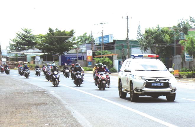 Đảm bảo người dân có nhu cầu về quê được đưa, đón an toàn, chu đáo