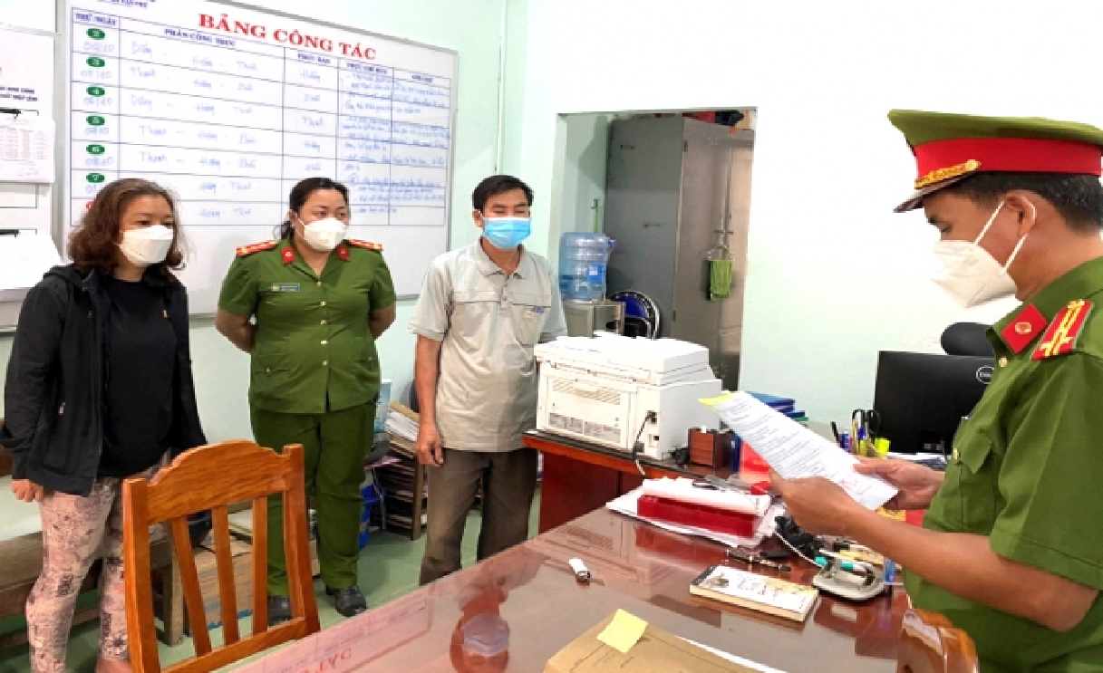 Bắt nữ kế toán biến thủ công quỹ gần 1 tỷ đồng tại Trung tâm Giáo dục thường xuyên tỉnh Bình Phước