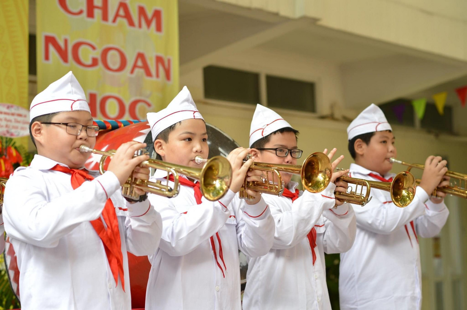 Trường THCS Hoàn Kiếm – Nơi chắp cánh những ước mơ tuổi thơ