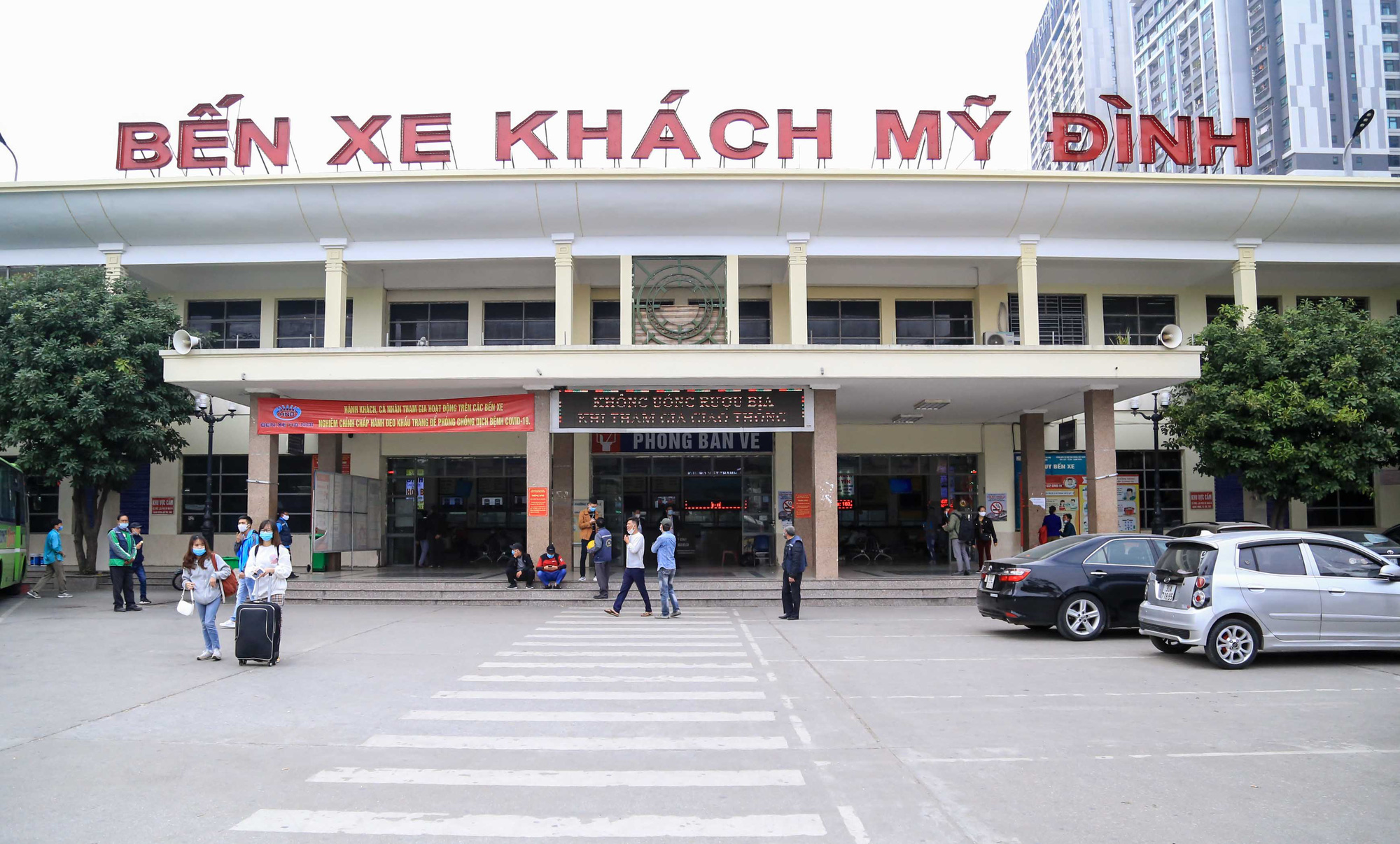 Hà Nội đề xuất mở lại 8 tuyến vận tải hành khách liên tỉnh