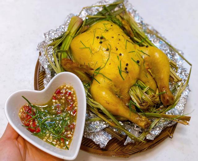 Cách làm gà ủ muối bằng nồi chiên không dầu rất nhanh gọn và đơn giản