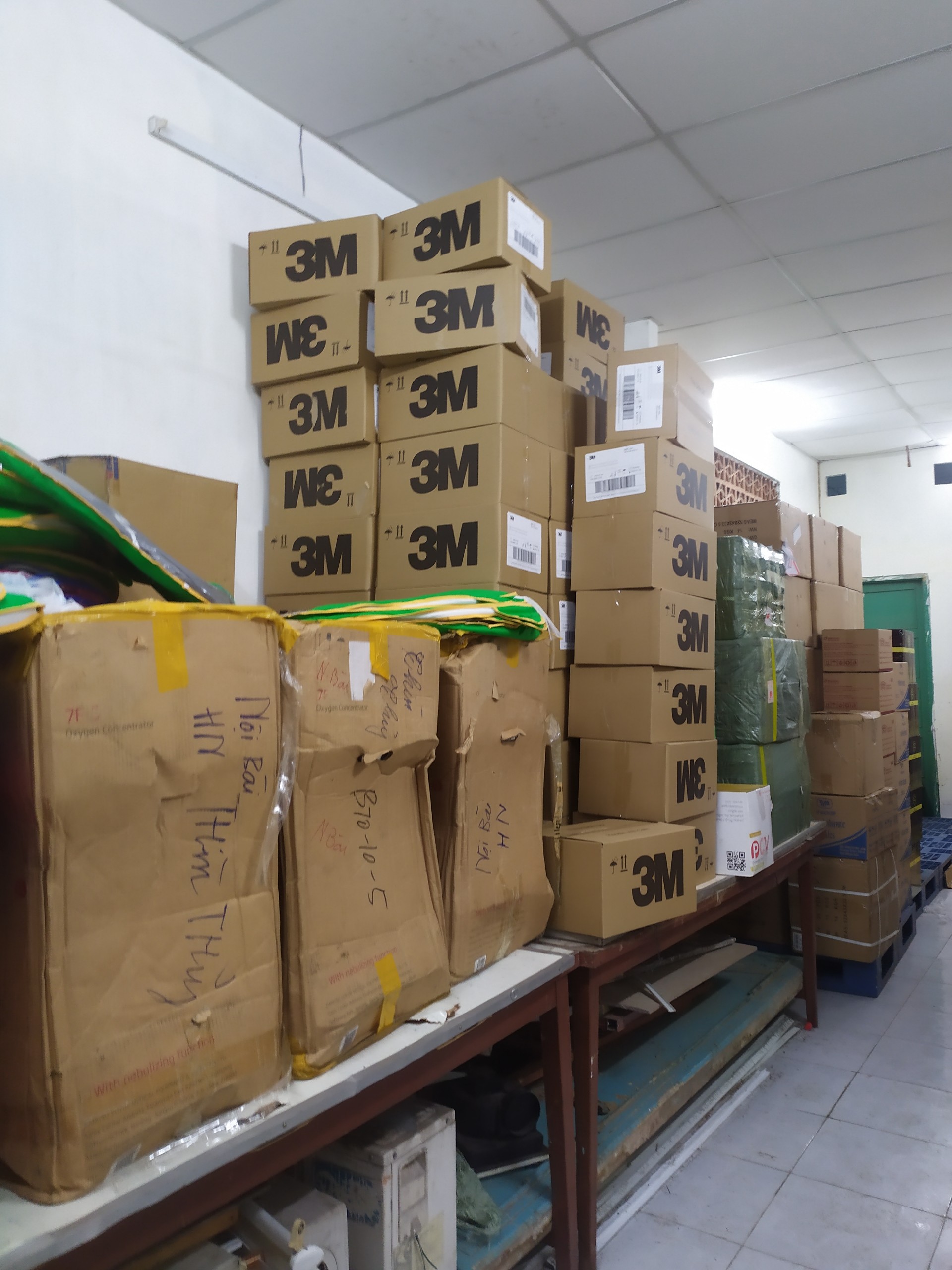 TP.HCM Phát hiện gần 10.000 khẩu trang nghi giả nhãn hiệu trong khuôn viên Hội chữ thập đỏ