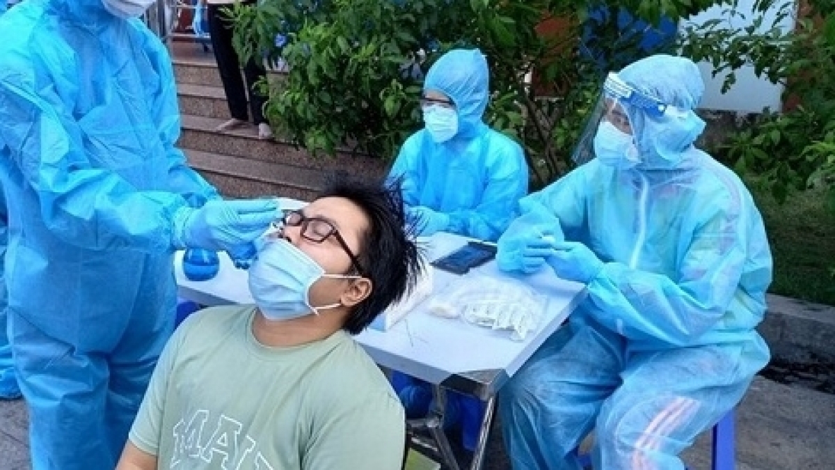 Kết quả xét nghiệm 320 trường hợp liên quan đến ca mắc là nhân viên y tế Bệnh viện 108