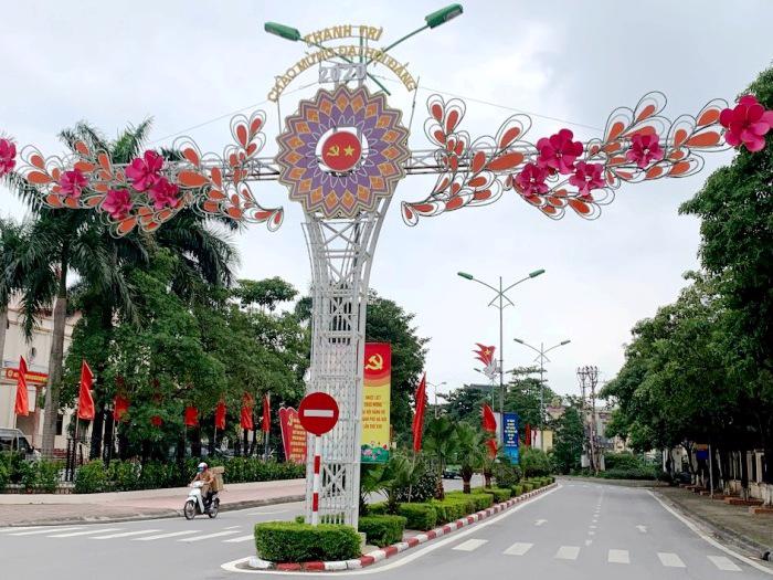 Hà Nội Rà soát, tháo gỡ khó khăn cho đầu tư, xây dựng 5 huyện thành quận