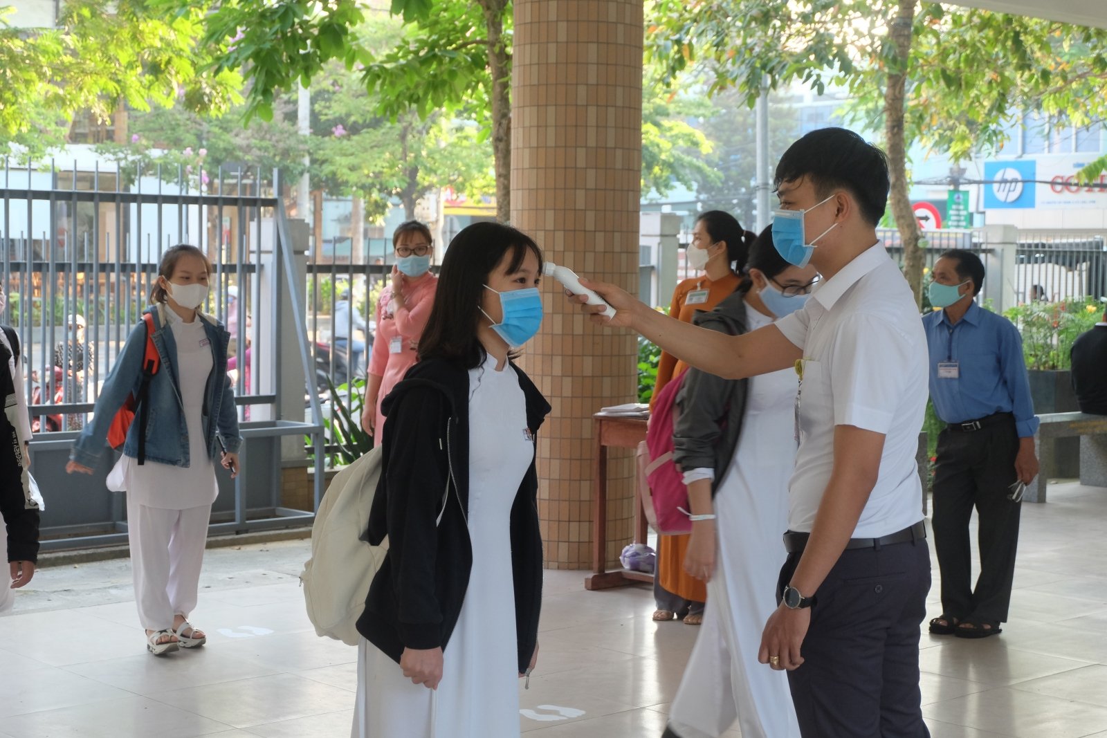 Đà Nẵng lùi thời gian đến trường của học sinh tới giữa tháng 11