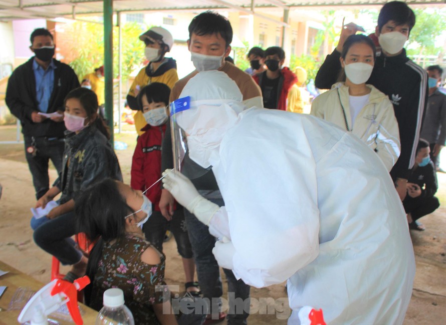 Thêm học sinh dương tính SARS-CoV-2, Buôn Ma Thuột thí điểm cách ly F1 tại nhà