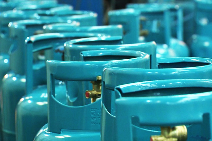 Giá gas hôm nay 111 Giá gas bán lẻ tăng lên trên 500.000 đồng mỗi bình 12kg