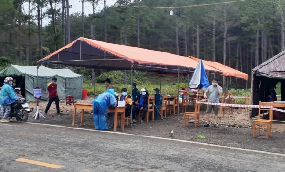 Lâm Đồng phát hiện nhiều chùm lây nhiễm COVID-19 mới trong cộng đồng