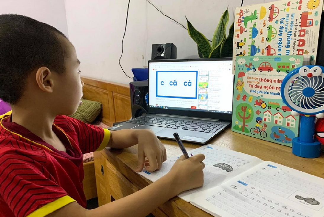 Xử phạt 4 học sinh xâm nhập trái phép lớp học trực tuyến