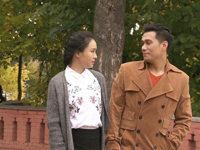 Tương tác thú vị giữa Việt Anh và Hồng Diễm sau khi tập 5 Matxcơva mùa thay lá phát sóng