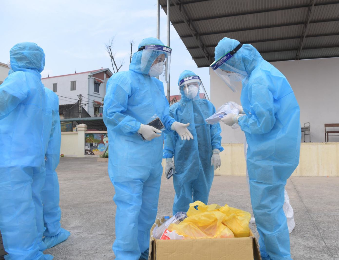 Hà Nội phát hiện chùm 9 người dương tính SARS-CoV-2 khi đến xét nghiệm tại Bệnh viện Đa khoa Hà Đông