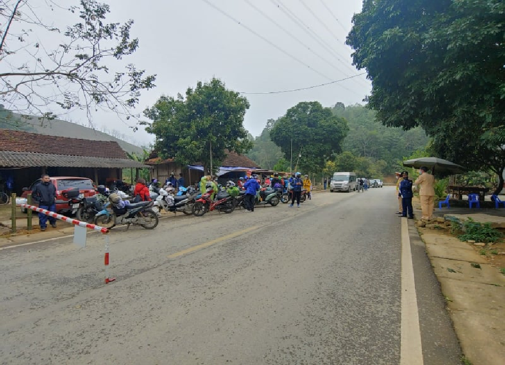 Sơn La thông báo khẩn tìm người từng đến các địa điểm liên quan đến 2 ca mắc COVID-19 mới ngoài cộng đồng