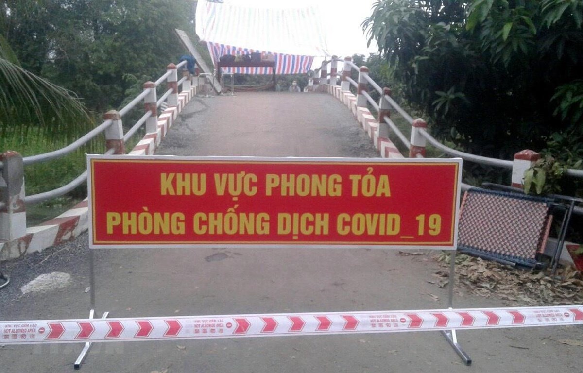 An Giang tạm dừng vận tải hành khách công cộng sau khi nâng cấp độ dịch
