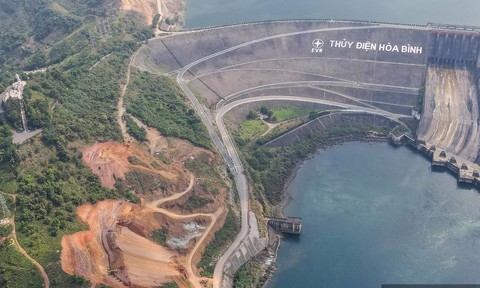Dự án Nhà máy thủy điện Hòa Bình mở rộng gặp sự cố Yêu cầu dừng thi công một số hạng mục