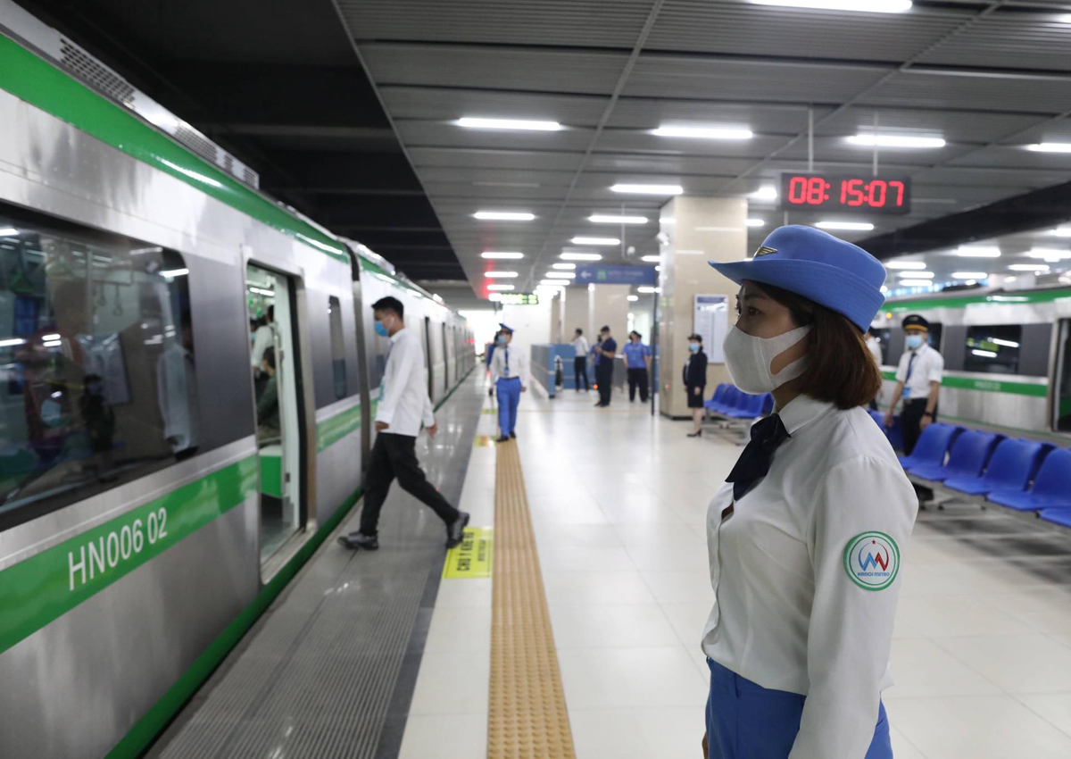 Metro Hà Nội lên tiếng bác bỏ thông tin về việc đóng cửa ga Cát Linh-Hà Đông nếu khách quá đông