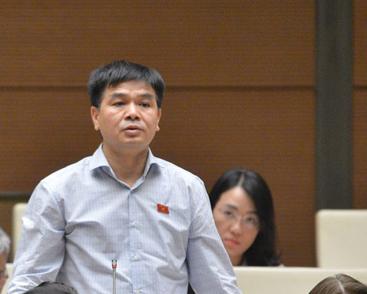 Đại biểu Quốc hội cảnh báo việc tăng trần nợ công lên 51% GDP